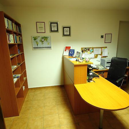 巴坎服务公寓酒店 察夫塔特 外观 照片